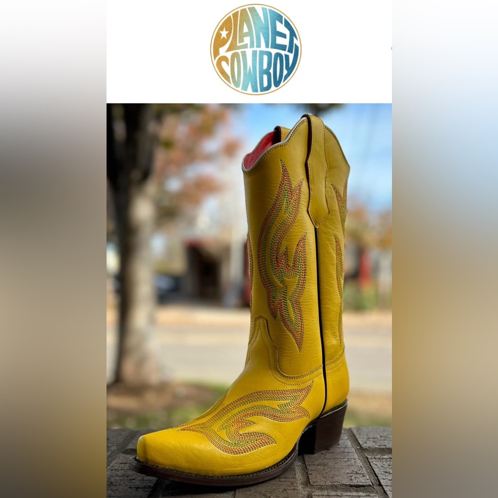 Green (NOT YELLOW) Planet Cowboy Boots Women’s 7.5. One of a kind custom.